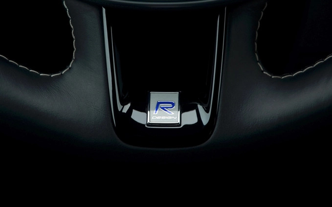 Volvo XC 60 cena 149889 przebieg: 100000, rok produkcji 2019 z Pyzdry małe 254